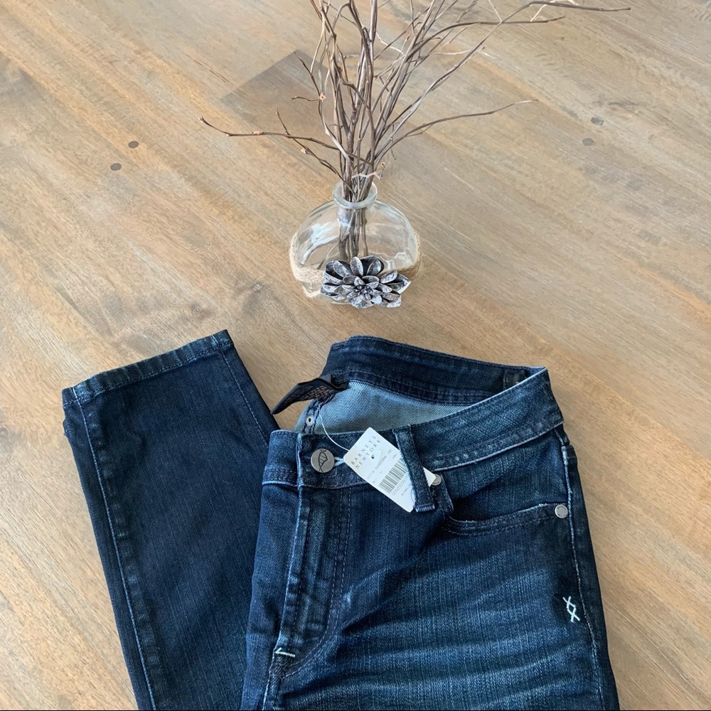 NWT Genetic adenine ‘The Raquel’ Barney’s New York